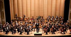 Orquestra Jazz Sinfônica no Teatro Municipal