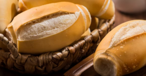 Truque simples faz o pão velho ficar como se tivesse acabado de ser feito