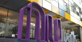 Nubank abre 400 vagas com salários de até R$ 10 mil