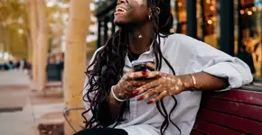 Vitiligo é genético? 7 mitos e verdades sobre a doença