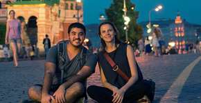 Este casal deu a volta ao mundo ouvindo histórias de professores