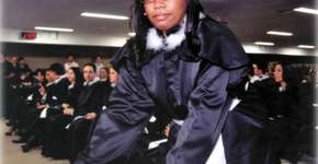 Ex-faxineira vira juíza e hoje tem 5 pós-graduações