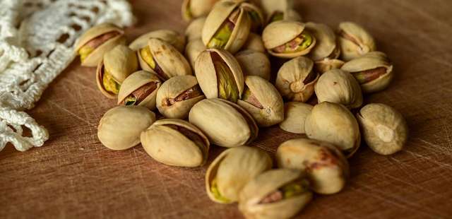 Adeus ao pudim comum! Esta receita com pistache é demais