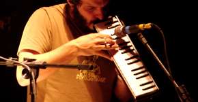 Projeto Bodes & Elefantes se apresenta no CCSP