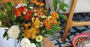 Arranjos florais são exibidos no CCSP