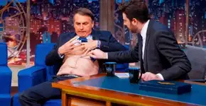 Gentili deixa Bolsonaro sem graça com pergunta de golden shower