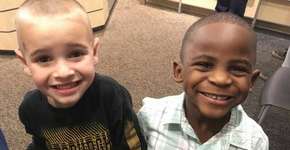 Com cabelo igual, amigos provam que preconceito é coisa de adulto