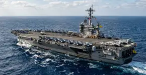 Um porta-aviões movido a energia nuclear nomeado em homenagem a George H. W. Bush retorna do Atlântico após completar manobras importantes, e a manobra volta a colocar os holofotes em uma fase decisiva antes do desdobramento