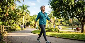Uma caminhada bem executada é o melhor exercício para mulheres com mais de 60 anos: desenvolve resistência, saúde cardiovascular e bem-estar mental