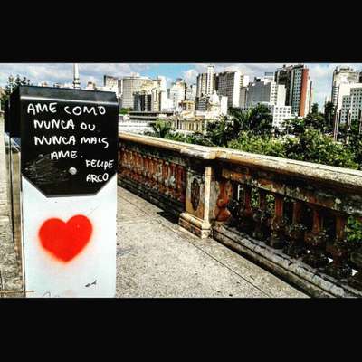 Graffiti na Rua Sapucaí, clicado por @sergiodiabreu