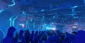 Olímpia (SP) ganha o maior bar de gelo da América Latina