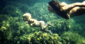 Pai registra o nascimento de seus quatro filhos no mar