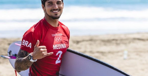 Ainda sem vacina, Medina perde etapa de Mundial de Surfe