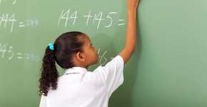 Campanha dá 300 bolsas para meninas estudarem matemática