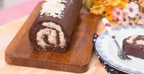 Rocambole Prestígio fácil de preparar e que não vai ao forno