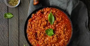 Você nunca mais fará molho de carne moída do mesmo jeito depois dessas dicas