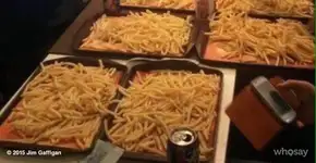 McDonald’s lança garfo de batata frita para passar no molho