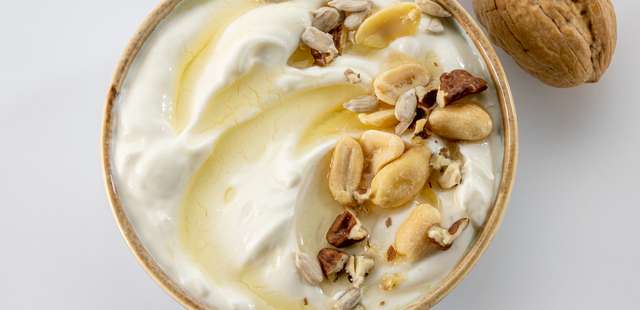 Receita de doce de iogurte grego com mel que vai surpreender seu paladar