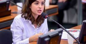 Tabata Amaral grava vídeo para defender reforma após ameaça do PDT