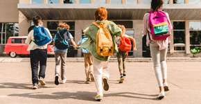 Cartilha orienta escolas de como receber criança com hemofilia