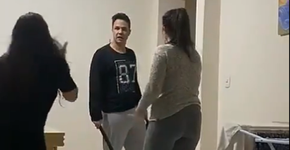 PM de folga invade casa e agride jovens com cassetete, em Lages (SC)