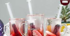 Com seringa de groselha: drink drácula