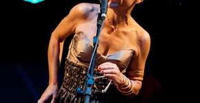 Alzira E e Zé Helder celebram música caipira em show único