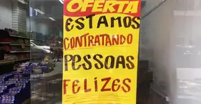 Rede de mercado abre 36 vagas e único requisito é: ser feliz