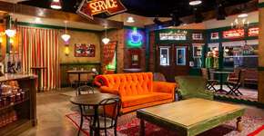 The Friends Experience