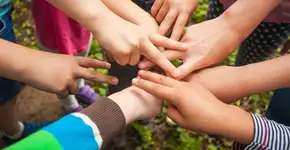 6 brincadeiras para fazer com crianças sem usar brinquedos