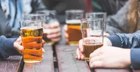 Estes 5 sinais indicam que você pode sofrer de alergia ao álcool