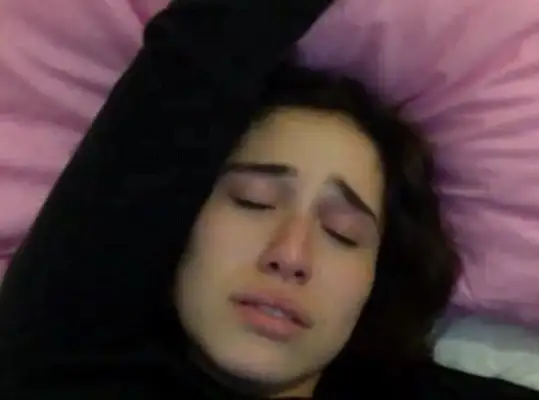 Internautas estão participando do projeto e enviando seus vídeos (Reprodução/Webcam Tears)