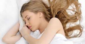 Por terem cérebro mais complexo, mulheres precisam dormir mais