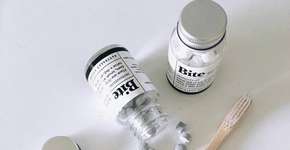 Pasta de dente vegana combate lixo plástico no ambiente