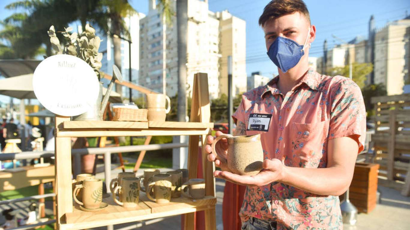 Garimpe artigos de moda, design e decoração em três feiras criativas de Porto Alegre