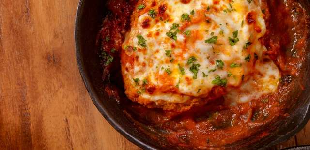 Ovos à Parmegiana: sabor surpreendente em poucos minutos