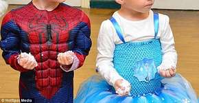 Mãe dá liberdade para que seus filhos gêmeos escolham suas próprias roupas