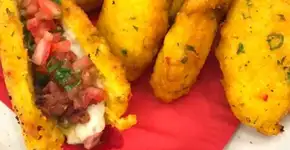 Acarajé com massa de milho da Ana Maria Braga