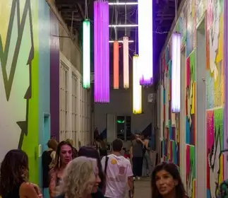 Gira event: Ocupação urbana 'Para falar de amor' transforma prédio no centro de SP