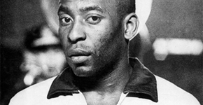 Conheça o lado musical de Pelé