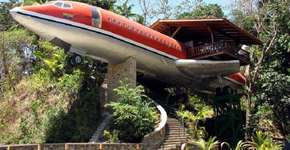 Carcaça de avião se transforma em casa