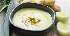 Esse creme de batata com alho-poró vai virar seu novo conforto preferido