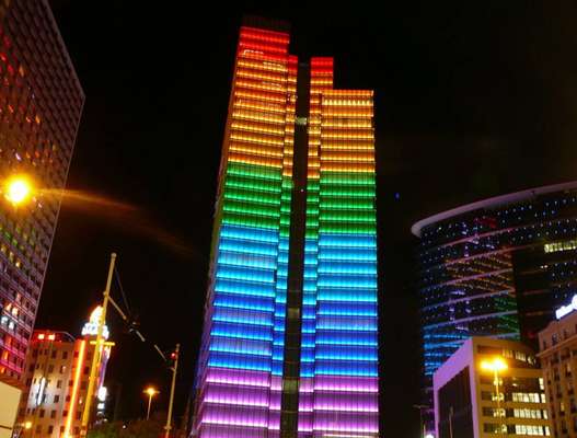 6. Prédio Arco-Íris, Bruxelas