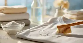 Como remover manchas de suor de camisetas com um truque caseiro