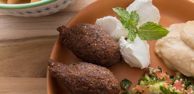 Esse quibe na airfryer vai substituir o frito na sua cozinha