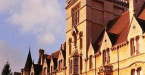 Universidades disponibilizam aulas online gratuitas sobre política