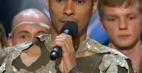 Brasileiro da periferia de SP arrasa no America’s Got Talent