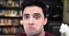 Felipe Neto ironiza comemoração de Bolsonaro por taxa menor em skate