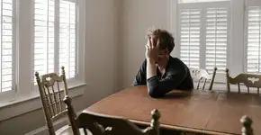 Descubra os 8 erros que estão bloqueando sua riqueza