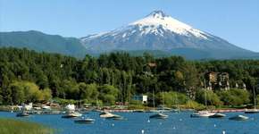 Pucón atrai turistas e esportistas do mundo inteiro no verão